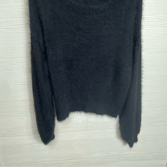 American Eagle Black Eyelash Sweater Large - Picture 4 of 7